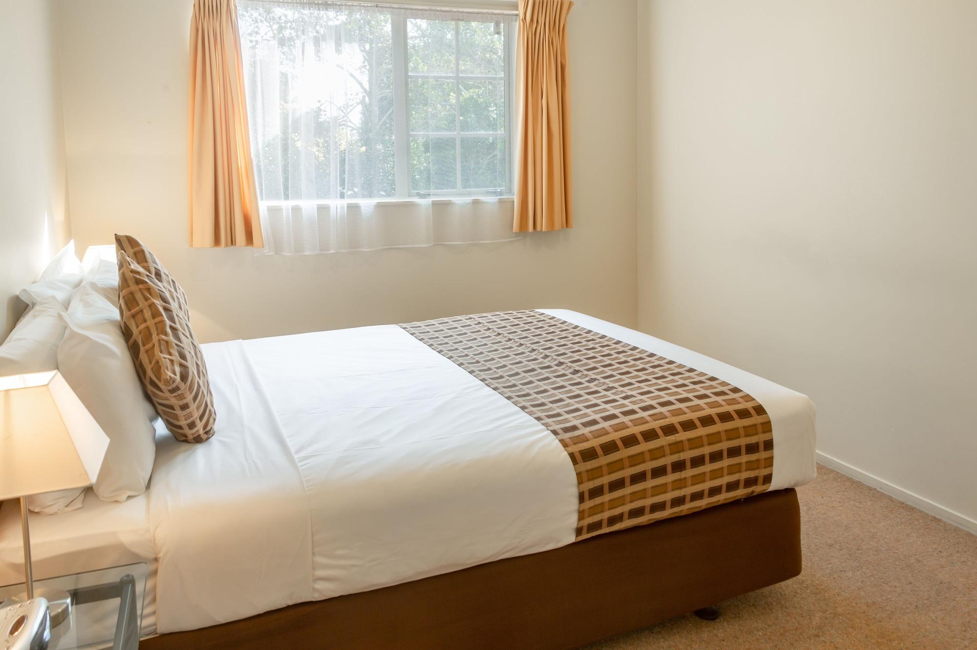 אוקלנד Bks Pioneer Motel מראה חיצוני תמונה