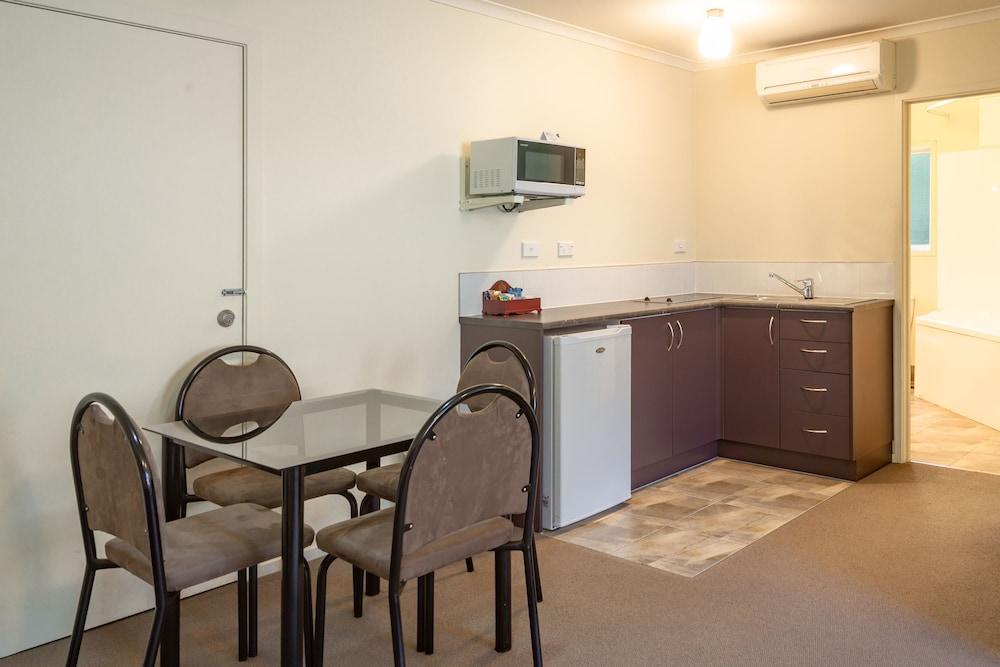 אוקלנד Bks Pioneer Motel מראה חיצוני תמונה